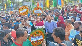 বিজয় দিসবে শহীদ মিনারে সিলেট জেলা বিএনপির শ্রদ্ধা নিবেদন